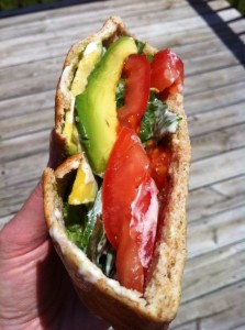 avocado tomato pita